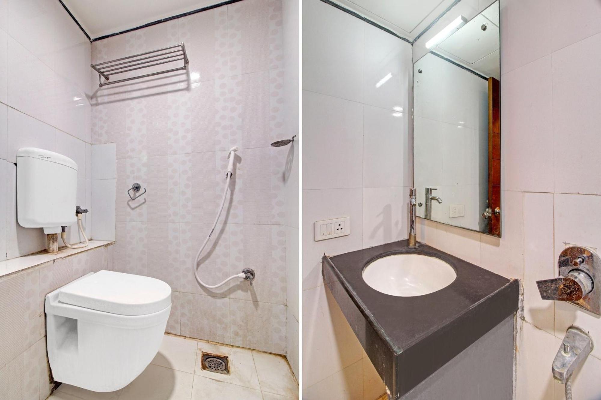 Collection O 82357 Hotel Surabhi Pride Trimulgherry Екстер'єр фото